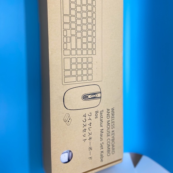 Wireless Keyboard and Mouse - Picture 2 of 2